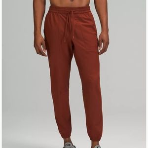 NWT Lululemon License to Train Joggers